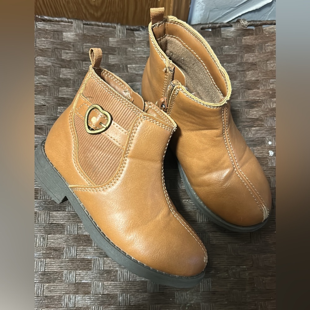 Kids booties